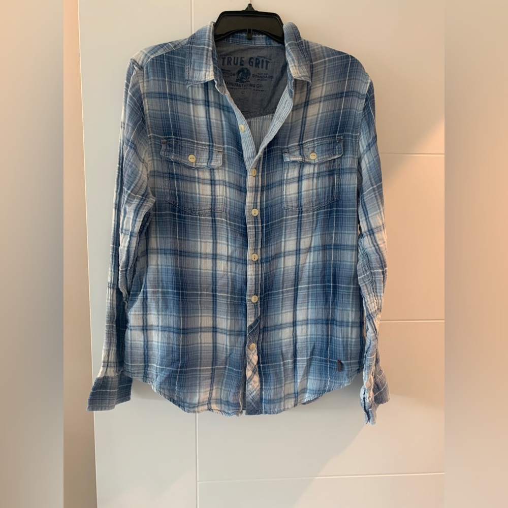 True Grit plaid button down size large